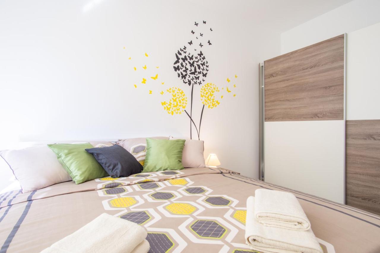 プーラCasa Matea - 90 M From The Sea, New Private Swimming Poolアパートメント エクステリア 写真