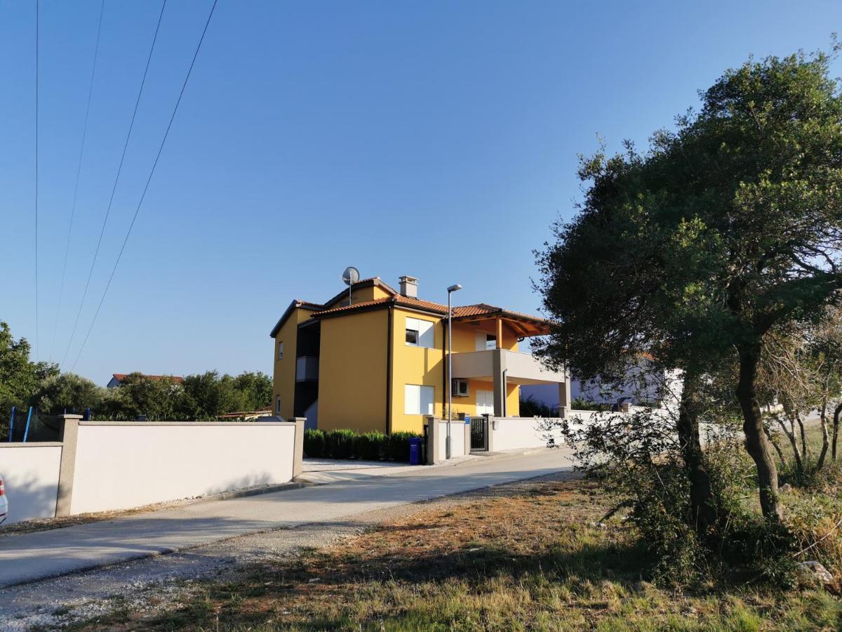 プーラCasa Matea - 90 M From The Sea, New Private Swimming Poolアパートメント エクステリア 写真